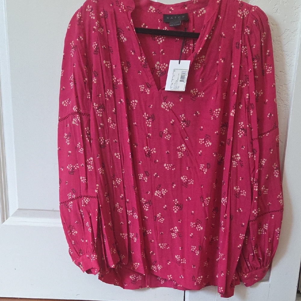 Hatch Size 2 maternity Raspberry Pink Floral V-Neck Blouse